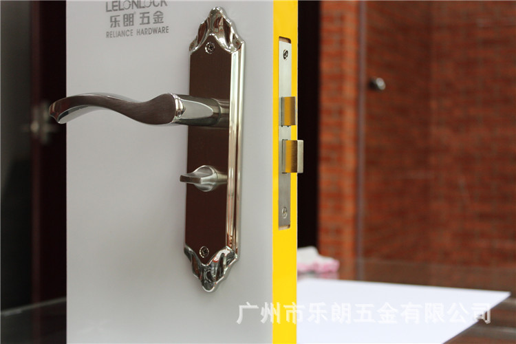 不銹鋼防盜門(mén)鎖